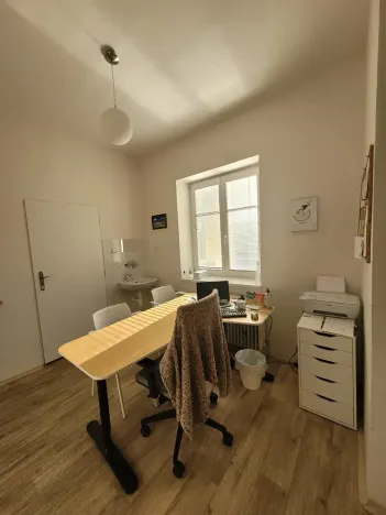 Pronájem kanceláře, Brno, Josefská, 100 m2