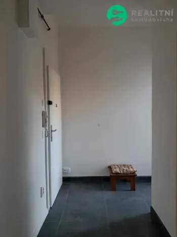 Pronájem bytu 2+kk, Ústí nad Labem, Palachova, 46 m2