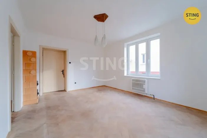 Prodej bytu 2+1, Opava, Hobzíkova, 68 m2