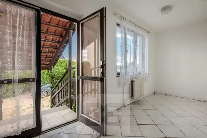 Prodej rodinného domu, Hrobce, Hlavní, 238 m2