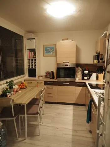 Pronájem bytu 2+1, Benešov, 64 m2