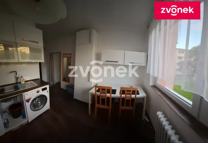 Pronájem bytu 1+1, Otrokovice, Obchodní, 35 m2