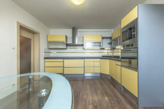 Prodej bytu 4+1, Jesenice, Hrnčířská, 128 m2