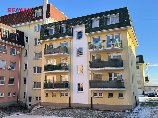 Prodej bytu 2+kk, Kladno, Vojtěcha Lanny, 53 m2