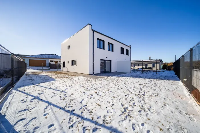 Prodej bytu 5+kk, Srubec, Smrková, 121 m2