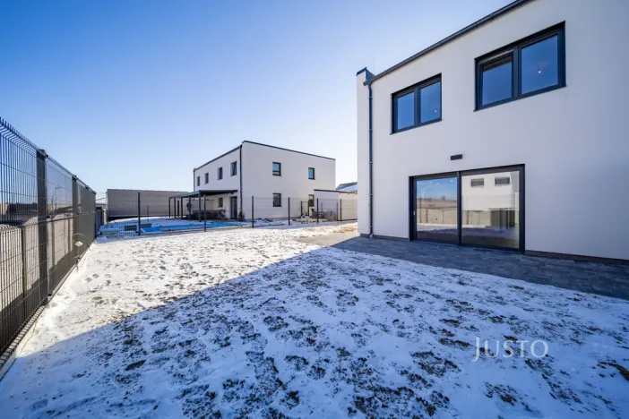 Prodej bytu 5+kk, Srubec, Smrková, 121 m2