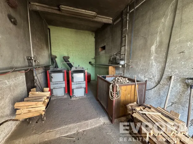 Prodej výrobních prostor, Lánov - Prostřední Lánov, 740 m2