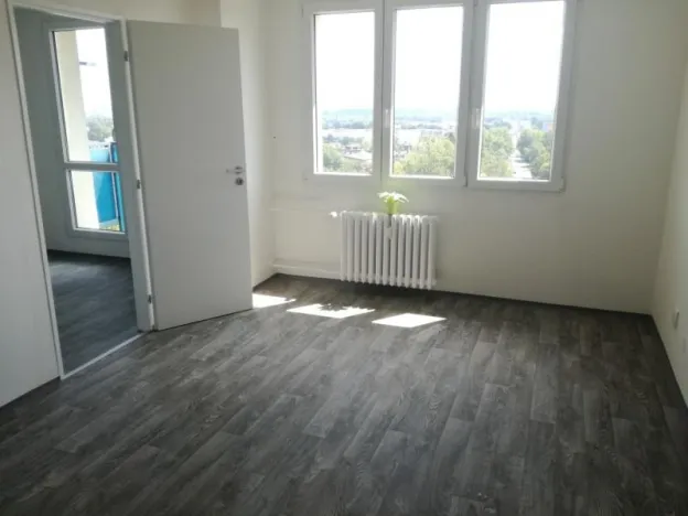 Pronájem bytu 2+1, Ostrava - Poruba, Francouzská, 56 m2