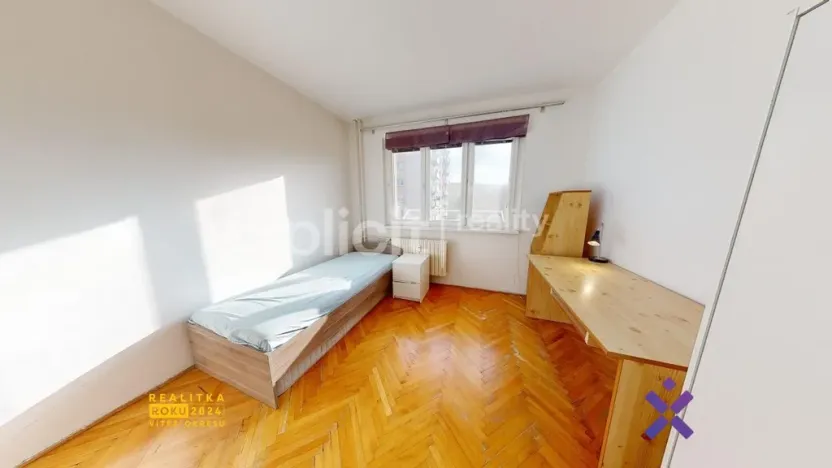 Pronájem bytu 2+1, Zlín - Malenovice, třída Svobody, 48 m2