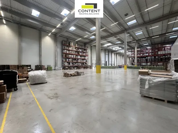 Pronájem skladu, Hradec Králové - Plotiště nad Labem, Náchodská, 3000 m2