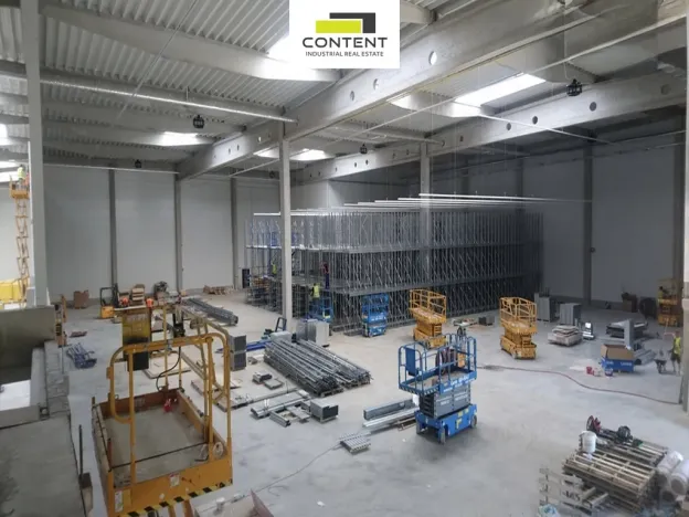 Pronájem skladu, Hustopeče, Brněnská, 8000 m2