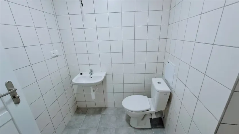 Pronájem bytu 1+kk, Děčín - Děčín I-Děčín, Křížová, 25 m2