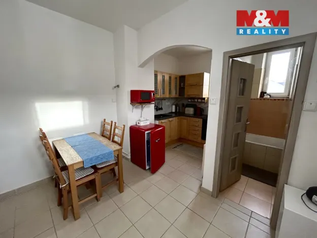 Pronájem bytu 1+kk, Krnov, Březinova, 40 m2