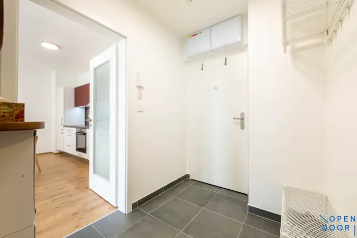 Pronájem bytu 2+kk, Praha - Modřany, Komořanská, 60 m2