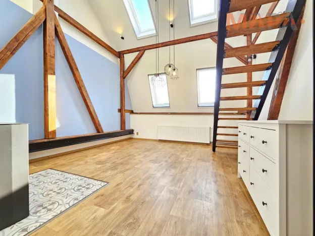 Pronájem bytu 3+1, Chomutov, Škroupova, 95 m2