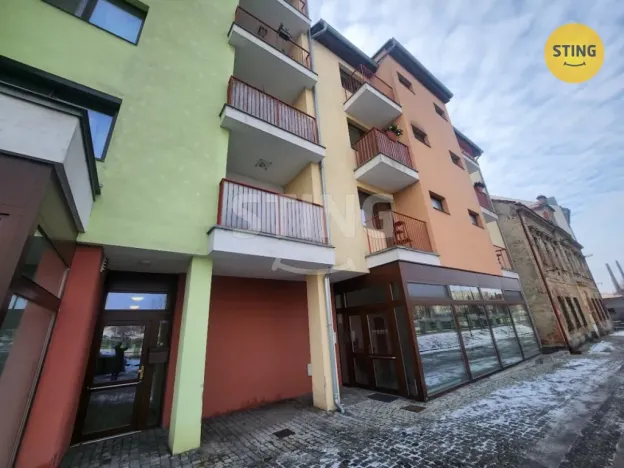 Pronájem bytu 2+kk, Přerov, nábř. Protifašistických bojovníků, 64 m2