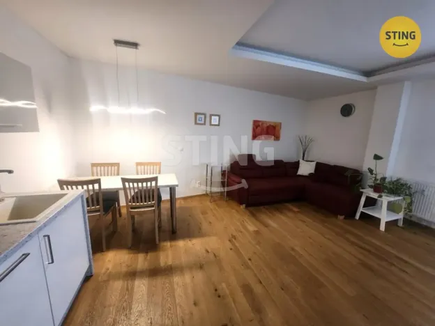 Pronájem bytu 2+kk, Přerov, nábř. Protifašistických bojovníků, 64 m2