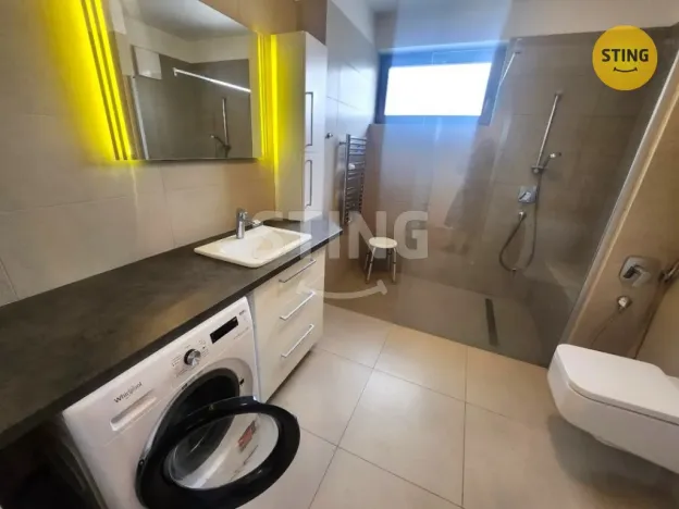 Pronájem bytu 2+kk, Přerov, nábř. Protifašistických bojovníků, 64 m2