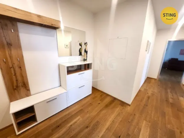 Pronájem bytu 2+kk, Přerov, nábř. Protifašistických bojovníků, 64 m2