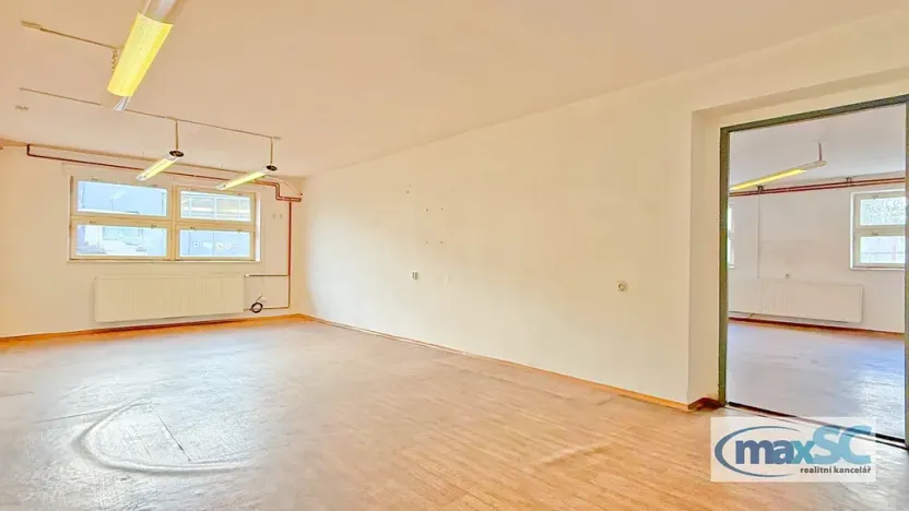 Pronájem skladu, Moravany, 533 m2