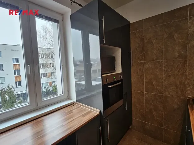 Pronájem bytu 2+kk, Praha - Ruzyně, Stochovská, 50 m2