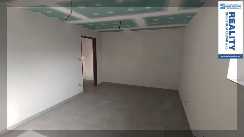 Pronájem skladu, Srubec, Ledenická-St. Pohůrka, 205 m2