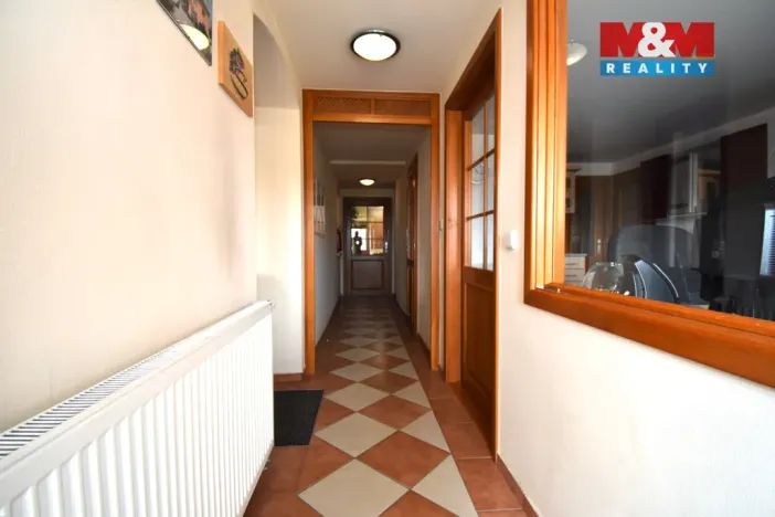 Pronájem rodinného domu, Spálov, 180 m2