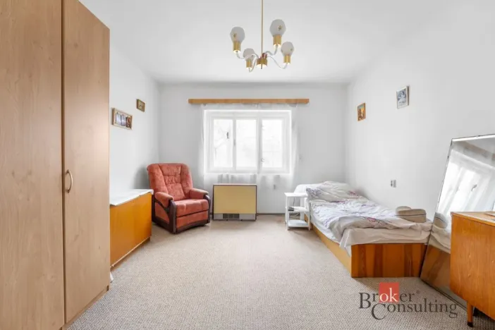 Prodej bytu 2+kk, Dvůr Králové nad Labem, Klazarova, 40 m2