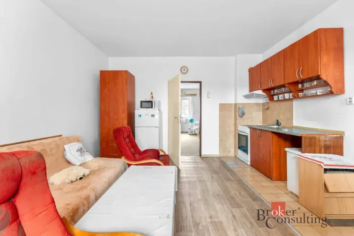 Prodej bytu 2+kk, Dvůr Králové nad Labem, Klazarova, 40 m2