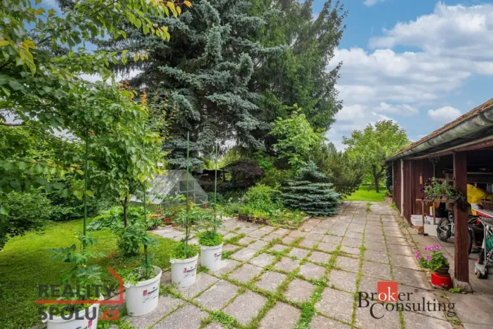 Prodej bytu 2+kk, Dvůr Králové nad Labem, Klazarova, 40 m2