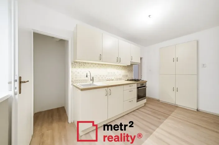 Prodej bytu 3+1, Olomouc, Ladova, 77 m2