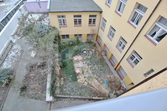 Pronájem bytu 2+kk, Praha, Štěpánská, 40 m2