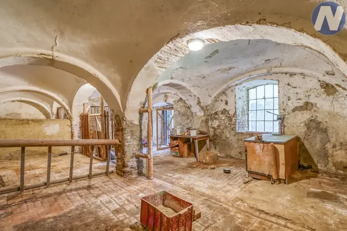 Prodej činžovního domu, Husinec, Jeronýmova, 400 m2