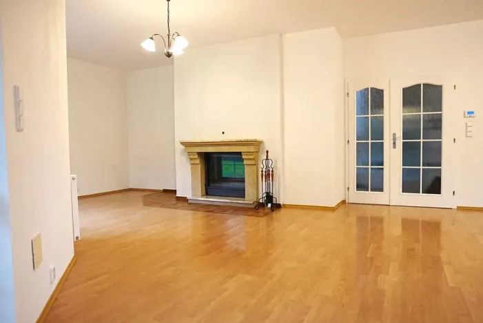 Pronájem rodinného domu, Praha - Nebušice, K vinicím, 251 m2