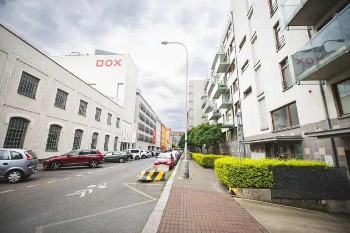 Pronájem bytu 2+kk, Praha - Holešovice, Poupětova, 52 m2