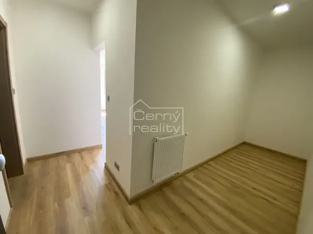 Pronájem bytu 2+kk, Pardubice, Rokycanova, 60 m2