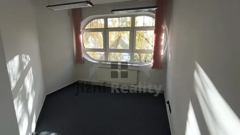 Pronájem obchodního prostoru, Praha - Břevnov, Bělohorská, 1054 m2