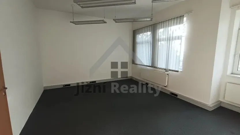 Pronájem obchodního prostoru, Praha - Břevnov, Bělohorská, 1054 m2