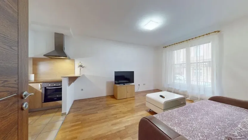 Prodej bytu 2+kk, Karlovy Vary, Jateční, 46 m2