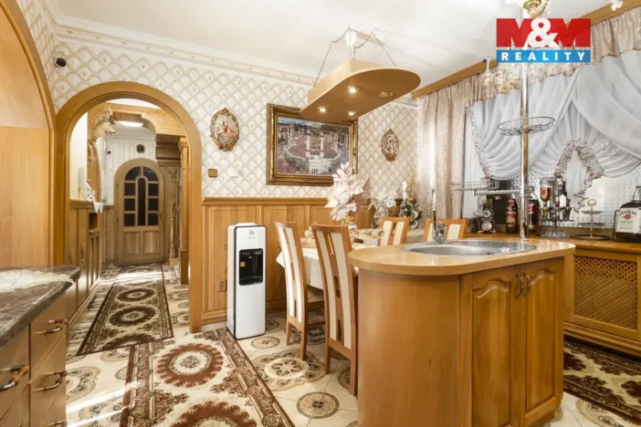 Prodej rodinného domu, Ostrava - Radvanice, U Lípy, 273 m2