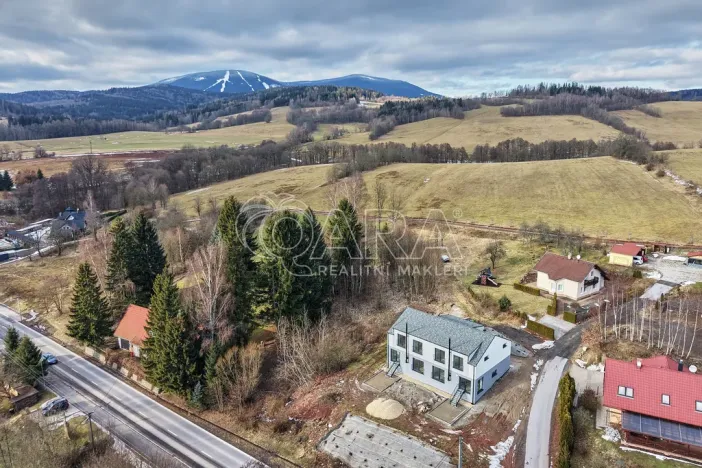 Prodej rodinného domu, Mladé Buky - Hertvíkovice, 264 m2