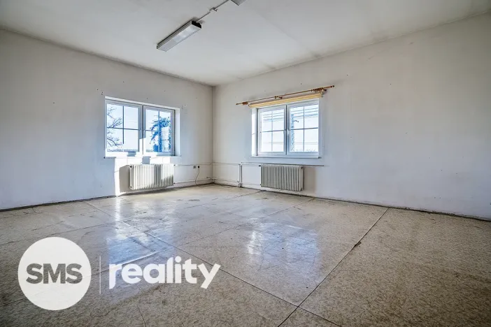 Prodej rodinného domu, Úvalno, 390 m2