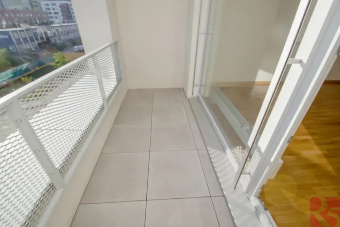 Pronájem bytu 2+kk, Praha - Modřany, Kolmanova, 52 m2