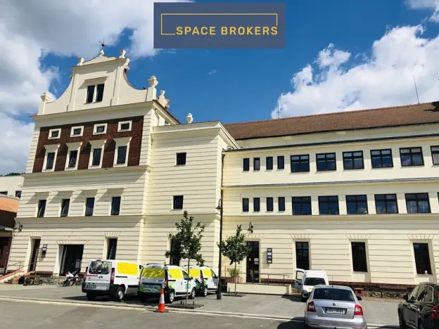 Pronájem kanceláře, Praha, Údolní, 4000 m2