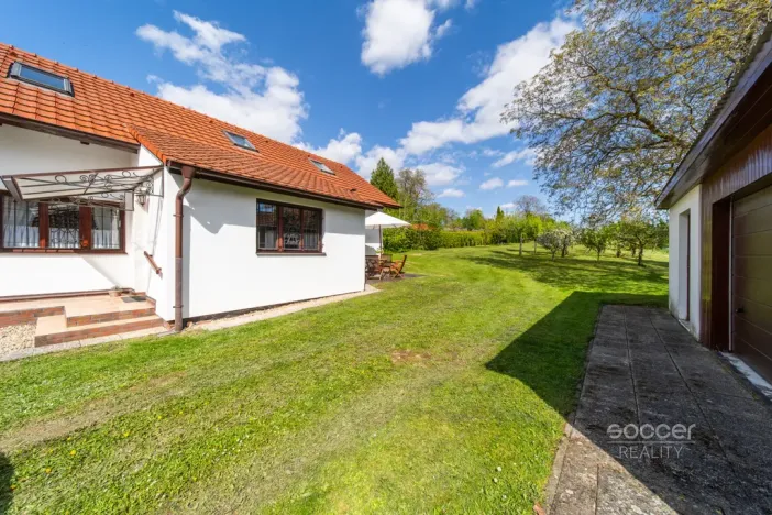 Pronájem rodinného domu, Dobrovice - Úherce, 180 m2