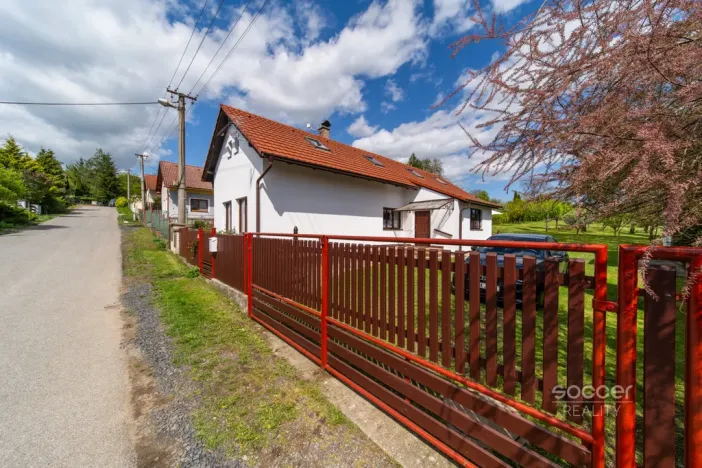 Pronájem chalupy, Dobrovice - Úherce, 180 m2