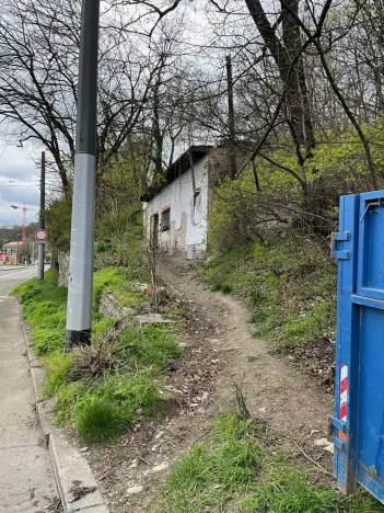 Dražba kanceláře, Praha - Hlubočepy, Hlubočepská, 62 m2