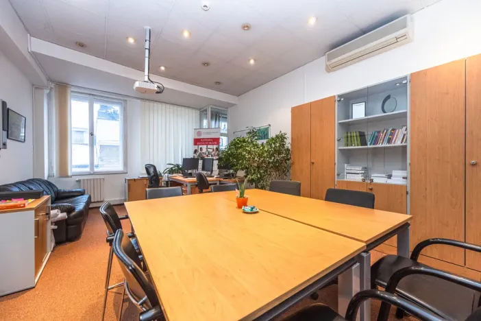 Pronájem kanceláře, Praha, Na příkopě, 400 m2