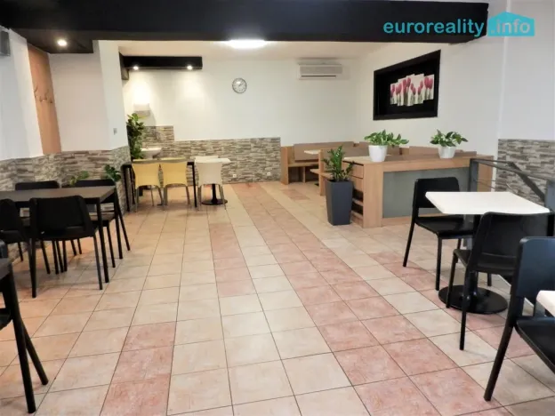 Pronájem restaurace, Praha, 200 m2