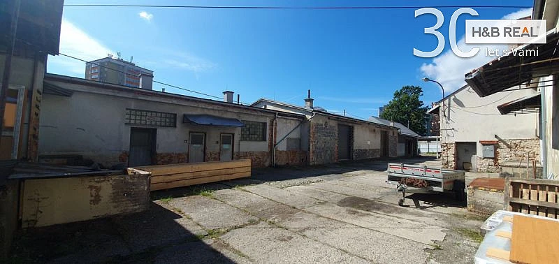 Pronájem skladu, Vsetín, 550 m2